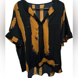 Women’s Black & Gold Abstract Brushstroke V-Neck Blouse